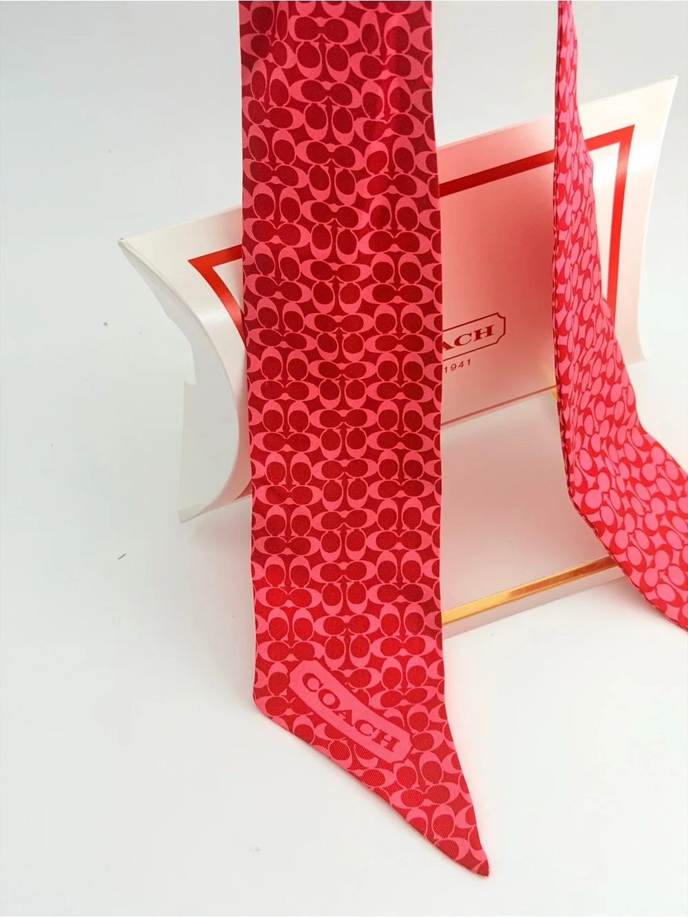 Authentic COACH Reversible Silk Skinny Scarf - Pink & Red Monogram
